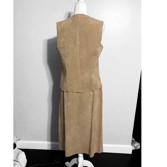 Ultra Suede Eaton of Canada Vintage Skirt Set - Picture 4 of 6
